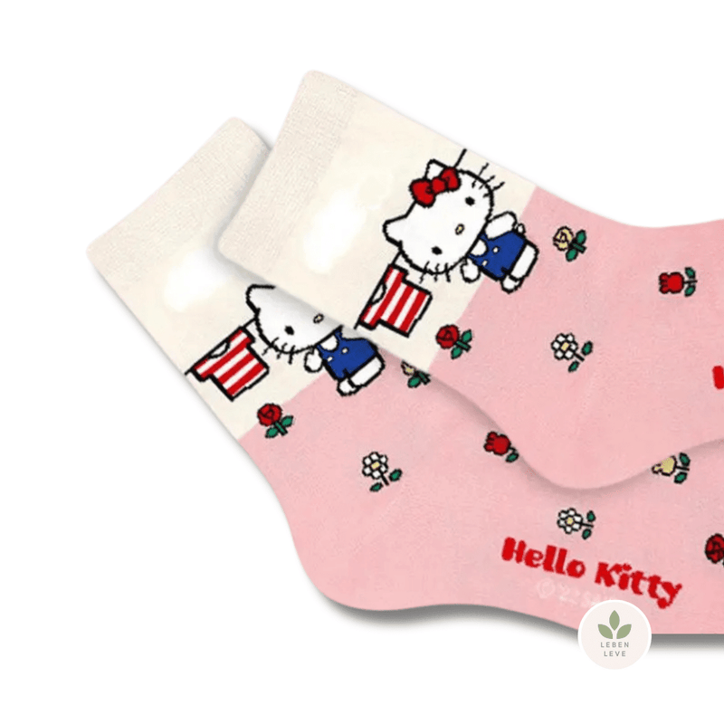 Chinelo Confort Hello Kitty + Brinde Par de Meias Hello Kitty